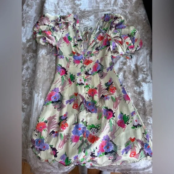 Topshop sketched floral tie front mini dress in multi​ - Picture 6 of 10